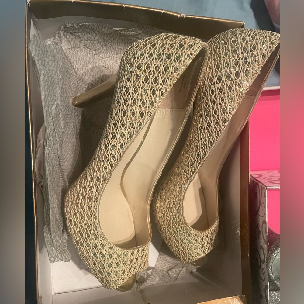 Gold Sparkly Peep Toe Heels